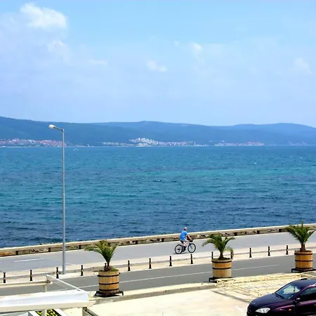 Heaven Apartament Nesebyr